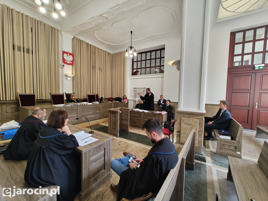 Sprawa nieprawidłowości w ZGO na finiszu