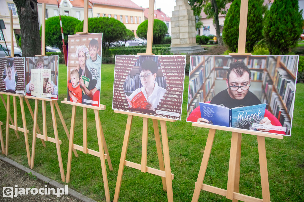 Wernisaż wystawy Andrzeja „Skandala” Świerblewskiego