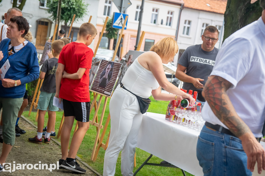 Wernisaż wystawy Andrzeja „Skandala” Świerblewskiego