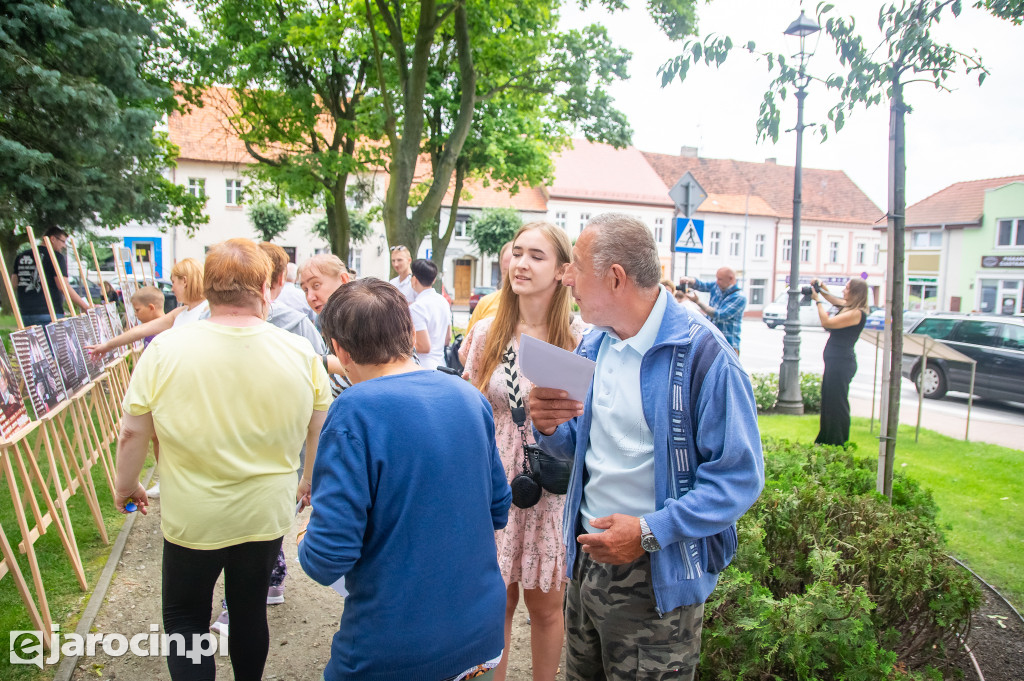 Wernisaż wystawy Andrzeja „Skandala” Świerblewskiego
