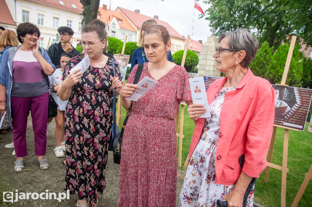 Wernisaż wystawy Andrzeja „Skandala” Świerblewskiego