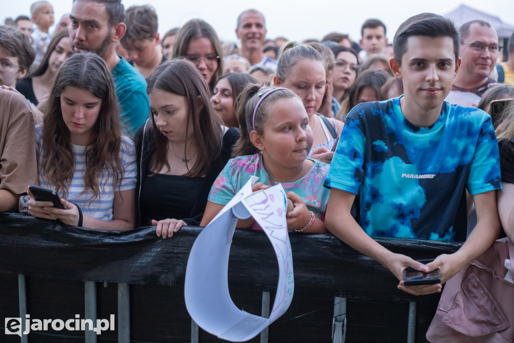 Sylwia Grzeszczak z koncertem w Jarocinie