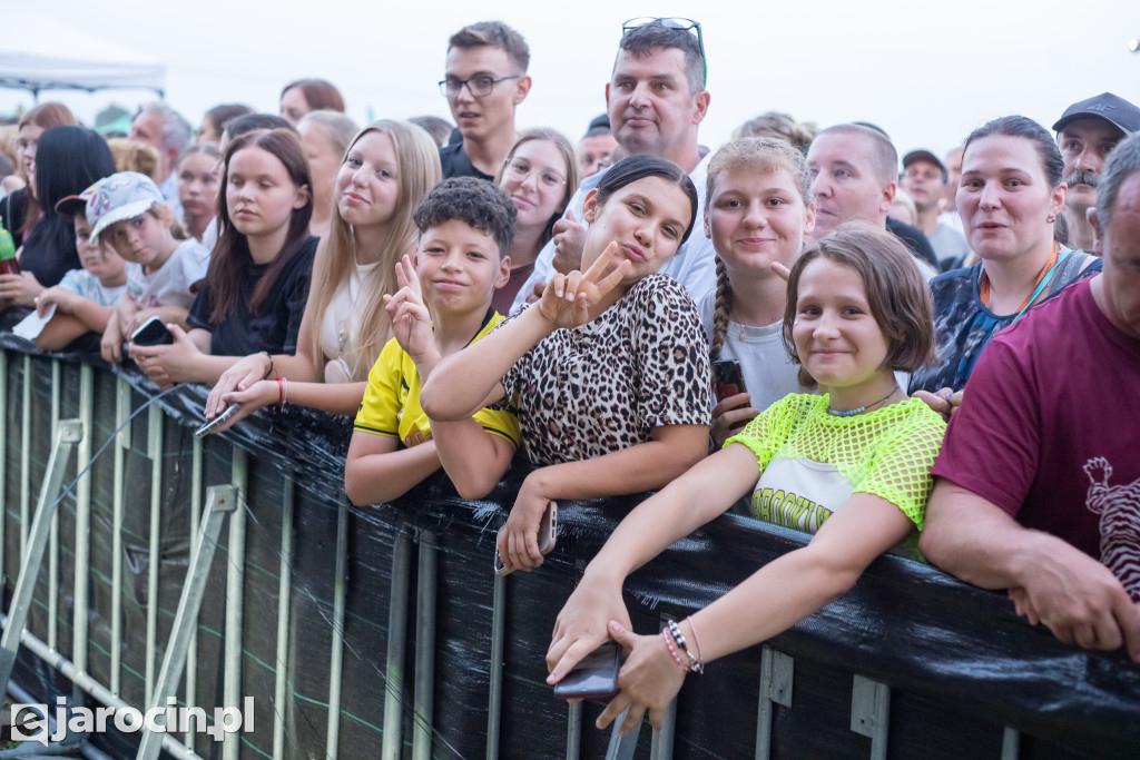 Sylwia Grzeszczak z koncertem w Jarocinie