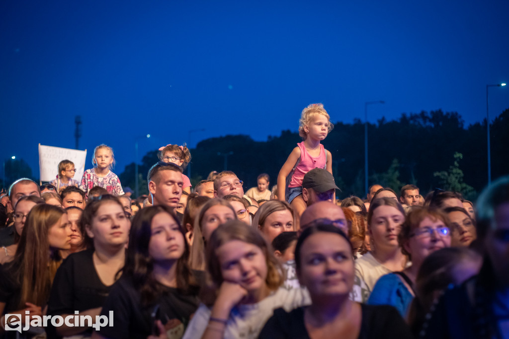 Sylwia Grzeszczak z koncertem w Jarocinie