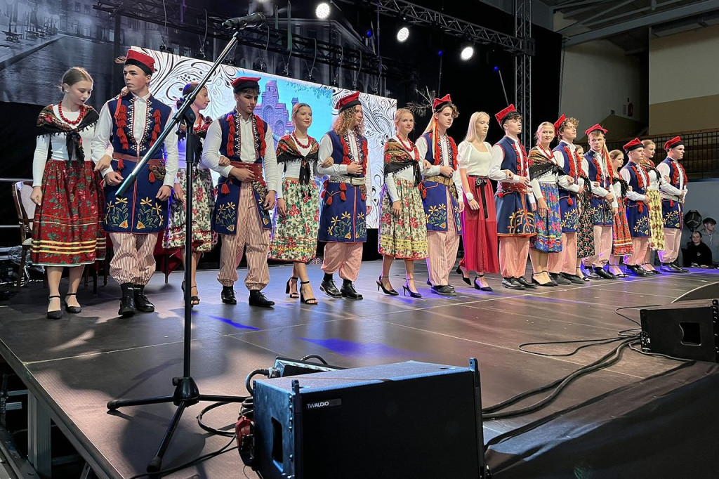100-lecie nadania imienia jarocińskiemu liceum