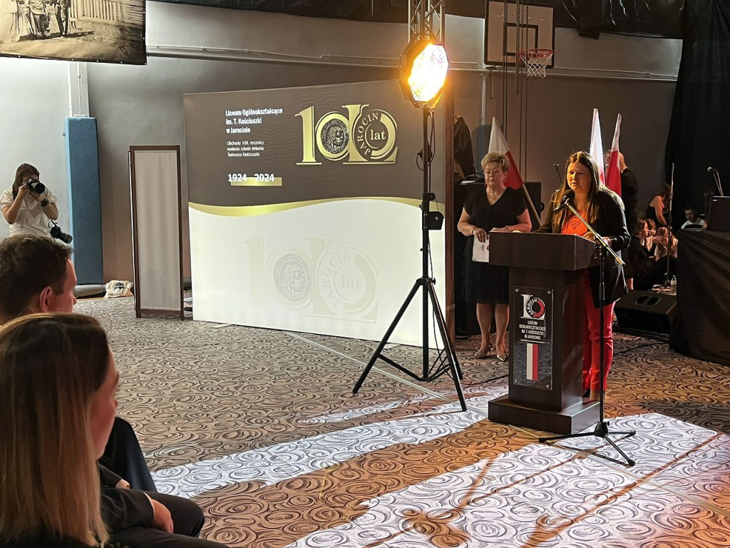 100-lecie nadania imienia jarocińskiemu liceum