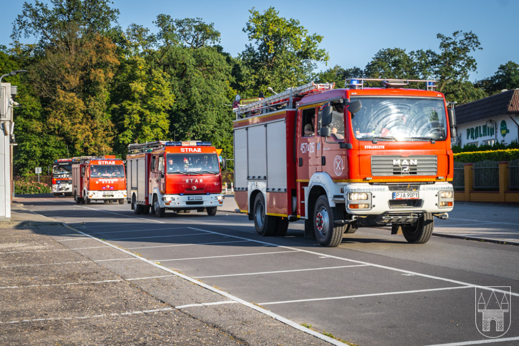 Przez cztery dni 44 strażaków ochotników pomagało powodzianom