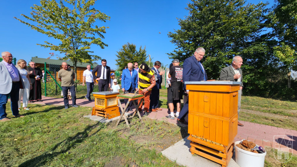 Otwarcie pasieki edukacyjnej w Radlinie
