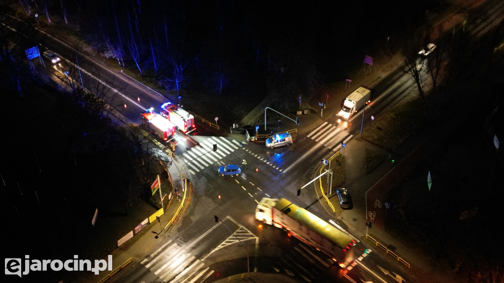 Wypadek na skrzyżowaniu ulic Wrocławskiej i Powstańców Wlkp.