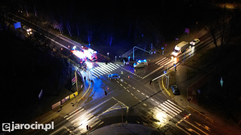 Wypadek na skrzyżowaniu ulic Wrocławskiej i Powstańców Wlkp.