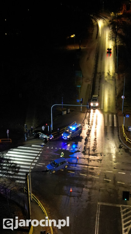 Wypadek na skrzyżowaniu ulic Wrocławskiej i Powstańców Wlkp.