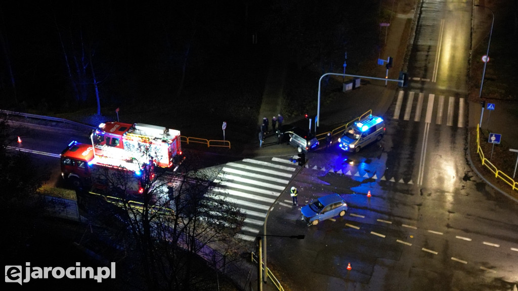 Wypadek na skrzyżowaniu ulic Wrocławskiej i Powstańców Wlkp.