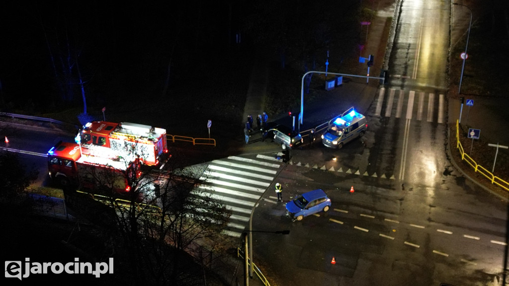 Wypadek na skrzyżowaniu ulic Wrocławskiej i Powstańców Wlkp.