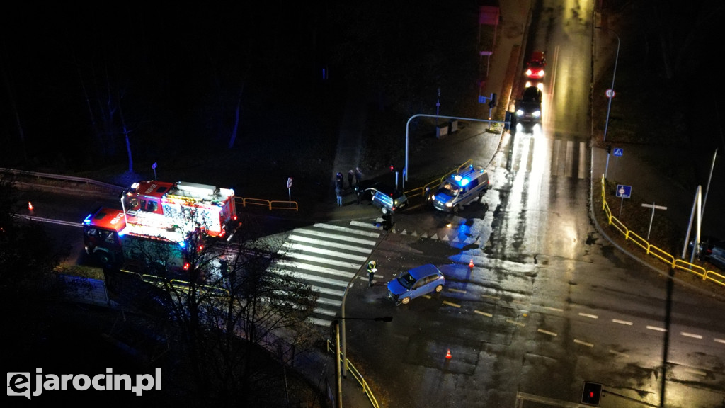 Wypadek na skrzyżowaniu ulic Wrocławskiej i Powstańców Wlkp.