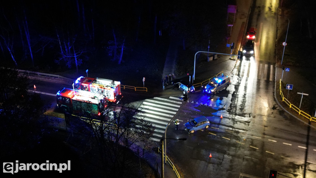 Wypadek na skrzyżowaniu ulic Wrocławskiej i Powstańców Wlkp.