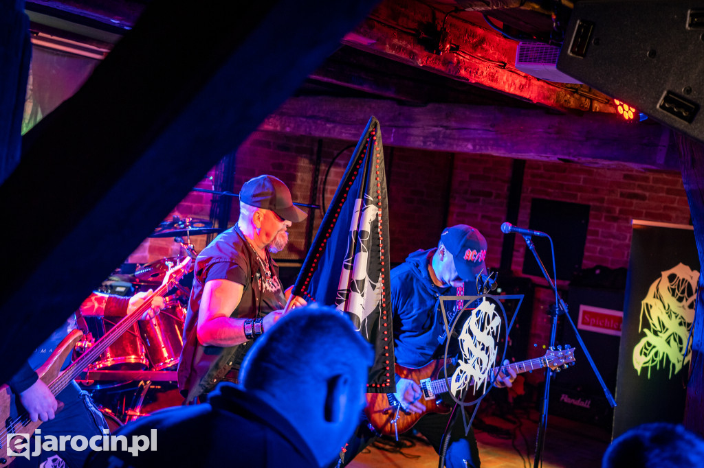 Metalowe Mikołajki w Spichlerzu