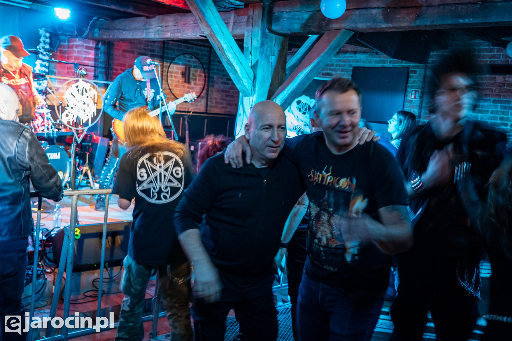 Metalowe Mikołajki w Spichlerzu