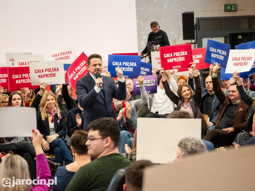 Tłumy na spotkaniu Rafała Trzaskowskiego w Jarocinie