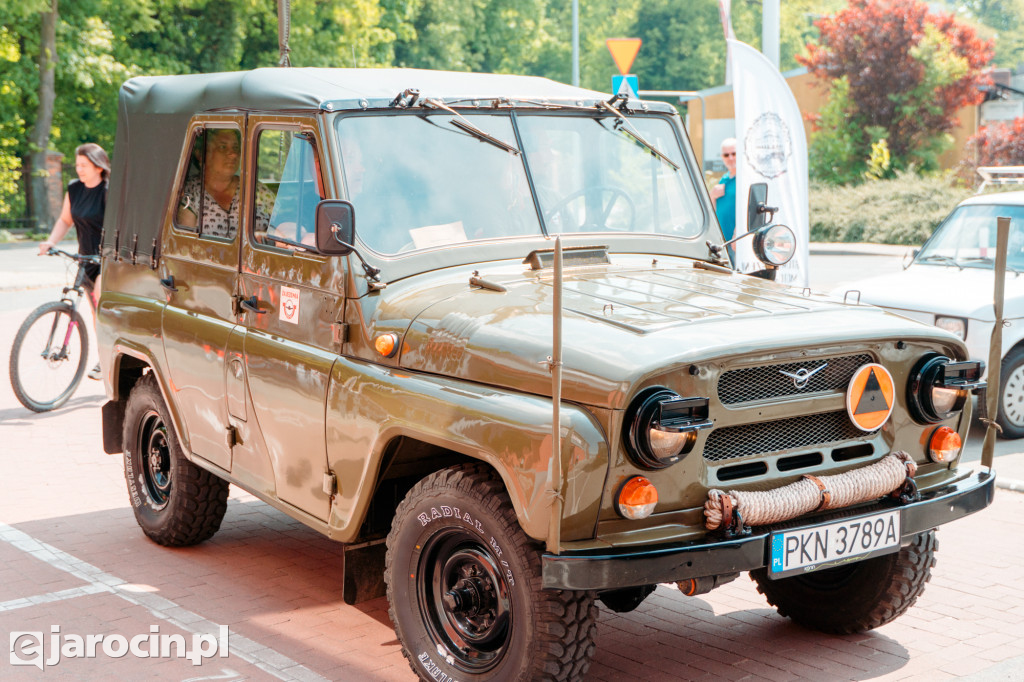 Piknik Militarny i Parada Zabytkowych Samochodów