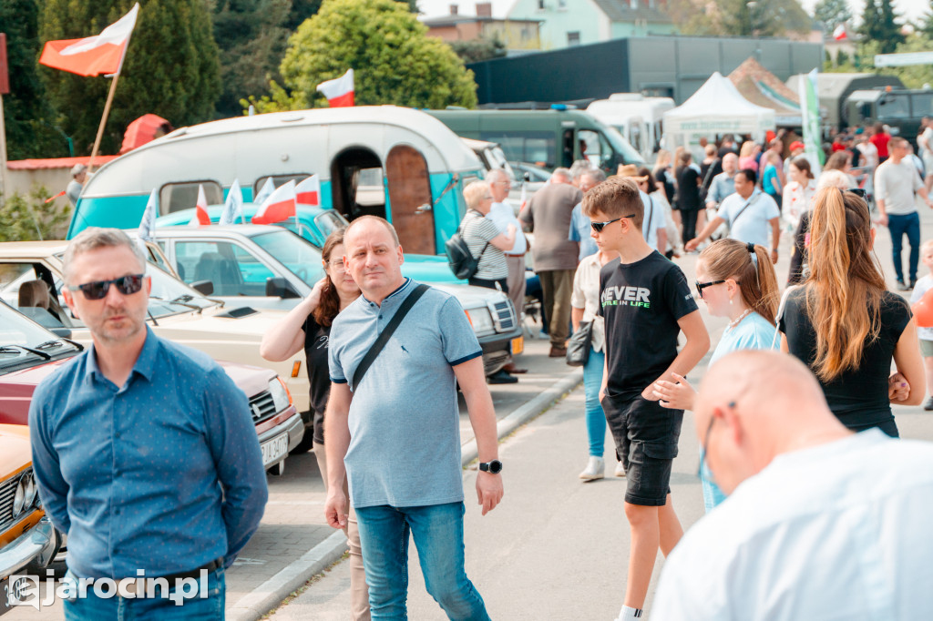 Piknik Militarny i Parada Zabytkowych Samochodów