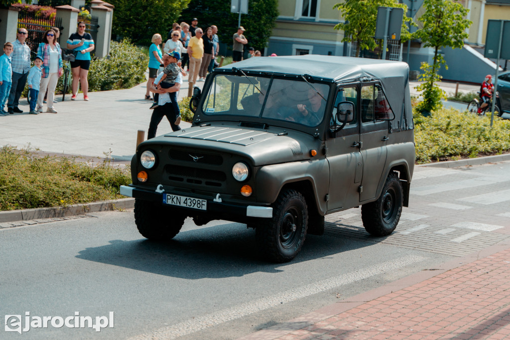 Piknik Militarny i Parada Zabytkowych Samochodów