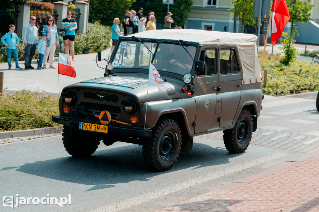 Piknik Militarny i Parada Zabytkowych Samochodów