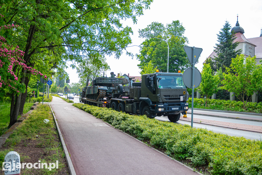 Piknik Militarny i Parada Zabytkowych Samochodów
