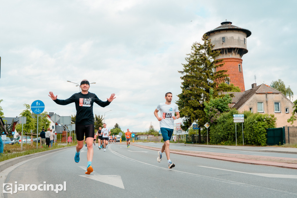 RockRun Jarocin 2025 - bieg na 10 km i nocny półmaraton NOWE ZDJĘCIA