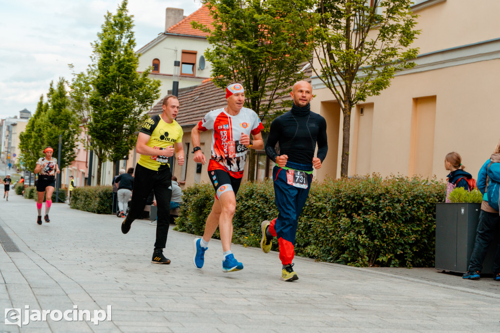 RockRun Jarocin 2025 - bieg na 10 km i nocny półmaraton NOWE ZDJĘCIA
