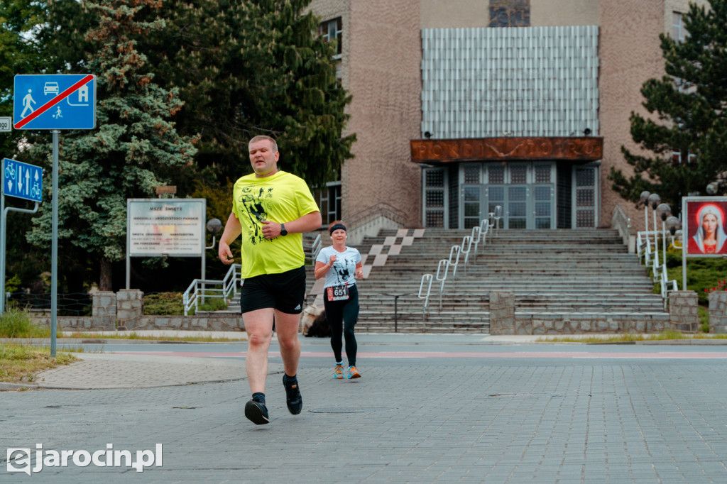 RockRun Jarocin 2025 - bieg na 10 km i nocny półmaraton NOWE ZDJĘCIA