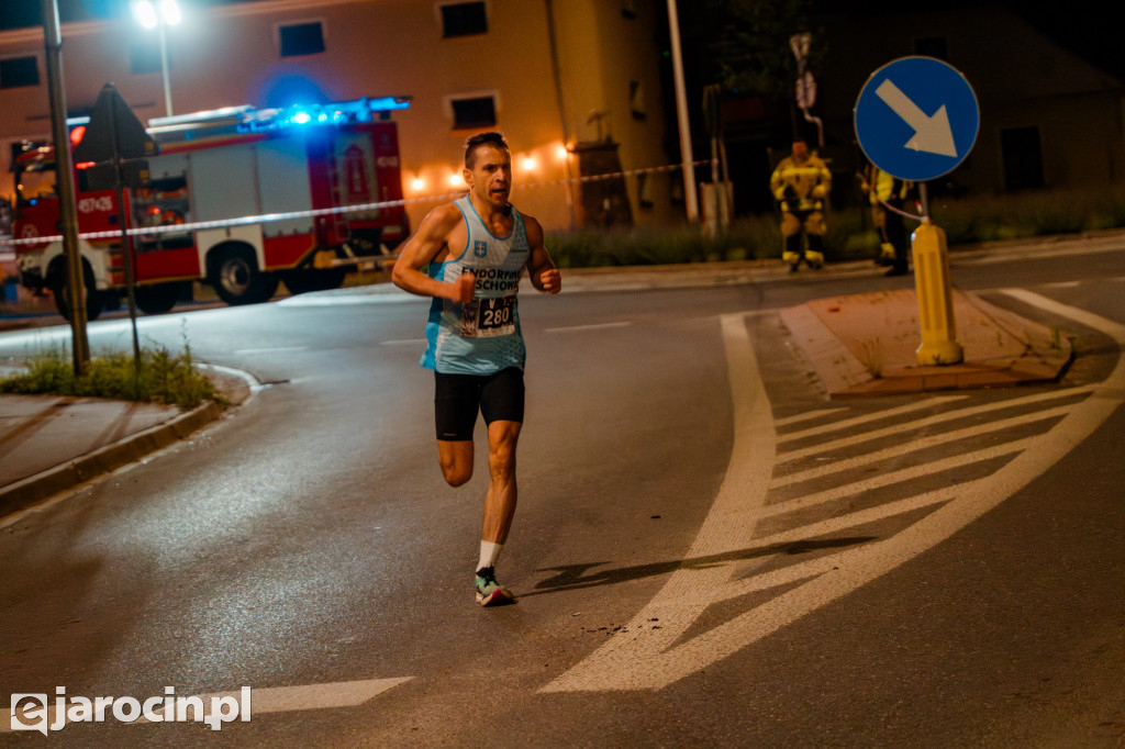 RockRun Jarocin 2025 - bieg na 10 km i nocny półmaraton NOWE ZDJĘCIA