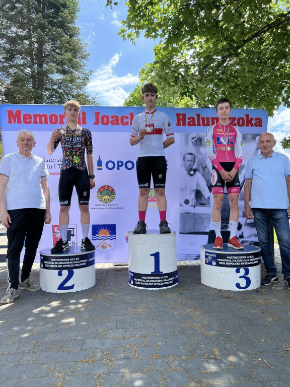 Medalowy występ Victorii Jarocin w Turawie