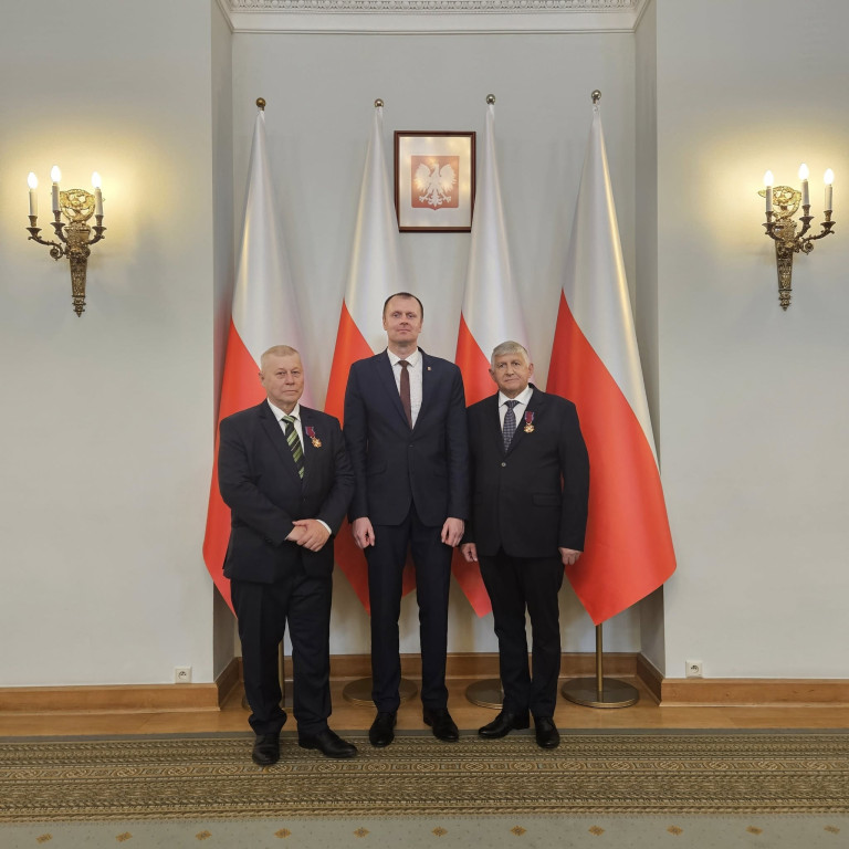 Karol Matuszak i Jan Szczerbań w gronie uhonorowanych przez Andrzeja Dudę