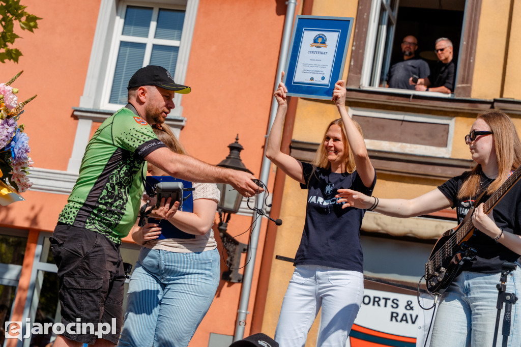 Jarocin z rekordem Polski największej orkiestry dzwonków rowerowych