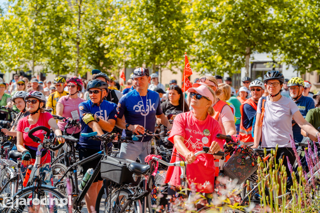 Jarocin z rekordem Polski największej orkiestry dzwonków rowerowych
