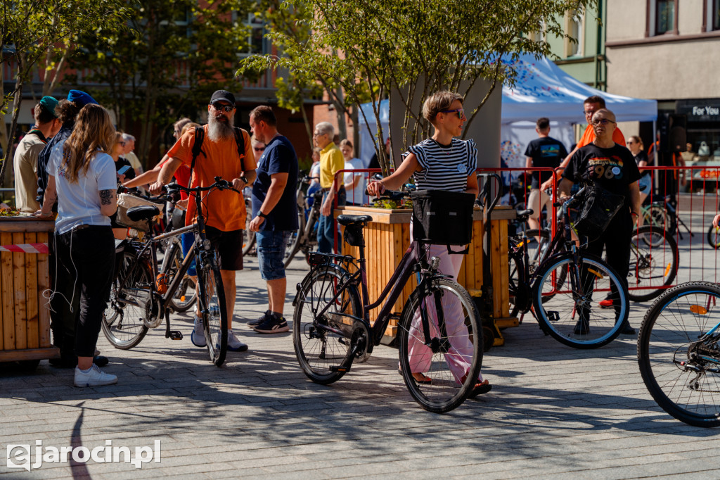 Jarocin z rekordem Polski największej orkiestry dzwonków rowerowych