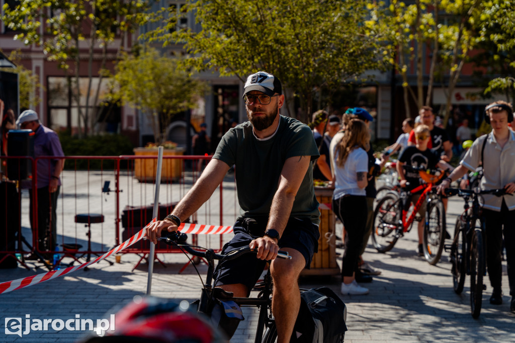Jarocin z rekordem Polski największej orkiestry dzwonków rowerowych