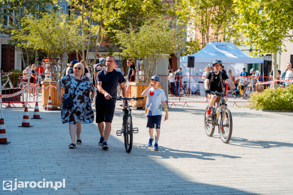 Jarocin z rekordem Polski największej orkiestry dzwonków rowerowych