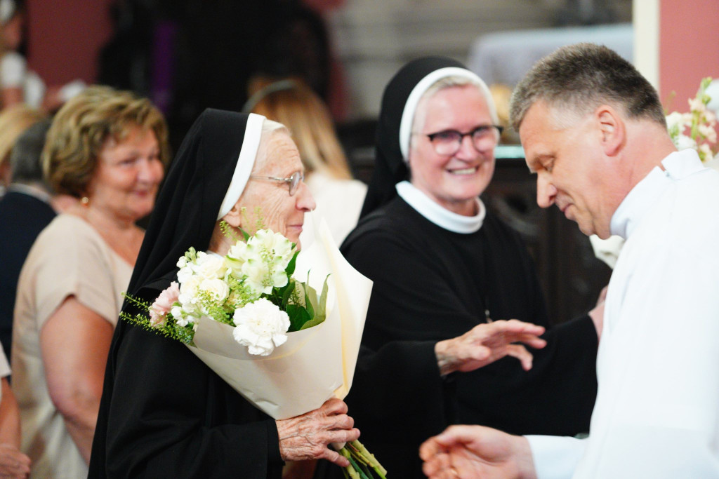 Wzruszające pożegnanie Sióstr Elżbietanek