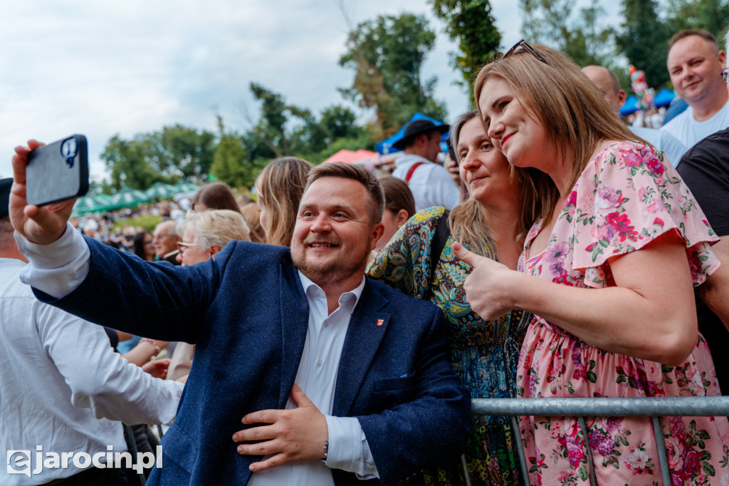 Baciary i Krystyna Giżowska gwiazdami drugiego z Dni Ziemi Jaraczewskiej 2025