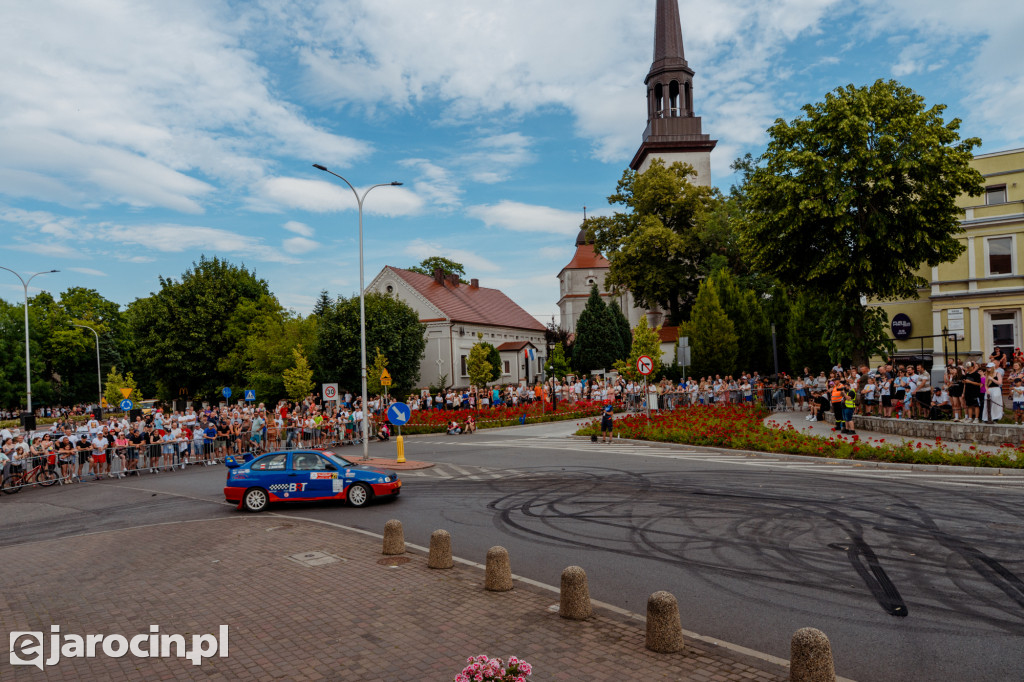 Niedziela pod znakiem rywalizacji. Emocjonujące OS-y i spektakularny superoes