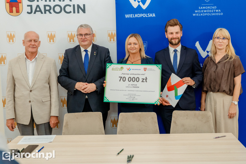 Podpisanie umów w ramach konkursu „Pięknieje Wielkopolska Wieś”