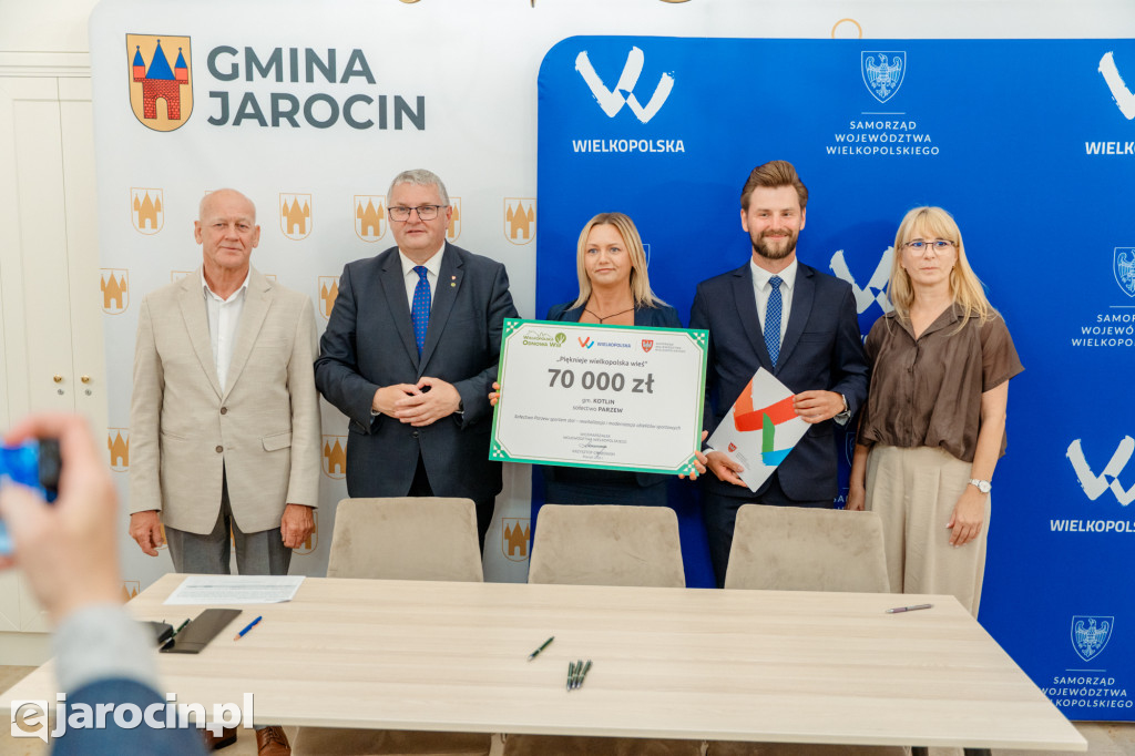 Podpisanie umów w ramach konkursu „Pięknieje Wielkopolska Wieś”