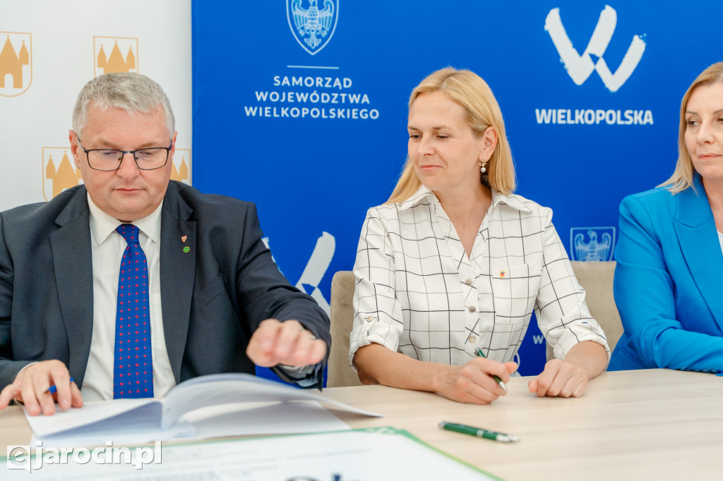 Podpisanie umów w ramach konkursu „Pięknieje Wielkopolska Wieś”