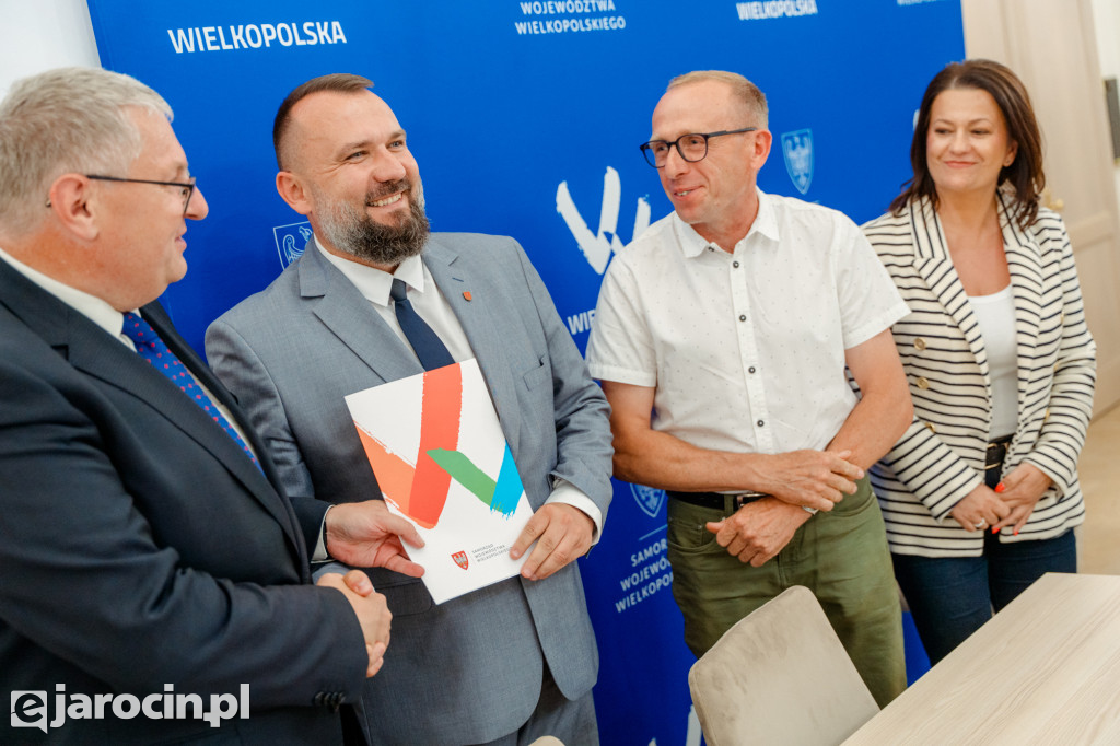 Podpisanie umów w ramach konkursu „Pięknieje Wielkopolska Wieś”