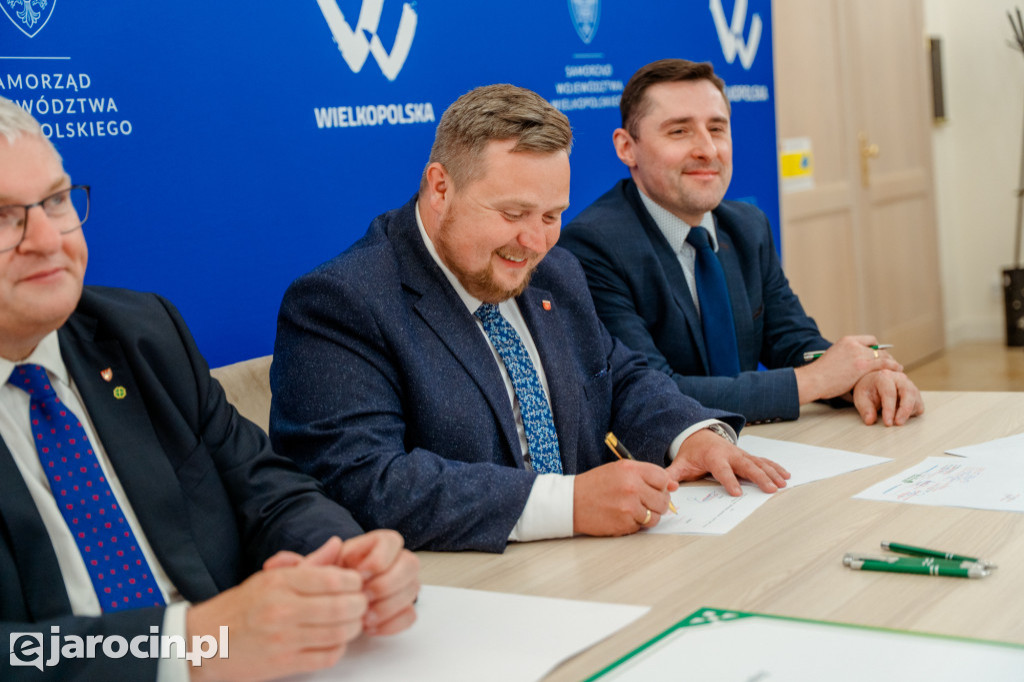 Podpisanie umów w ramach konkursu „Pięknieje Wielkopolska Wieś”