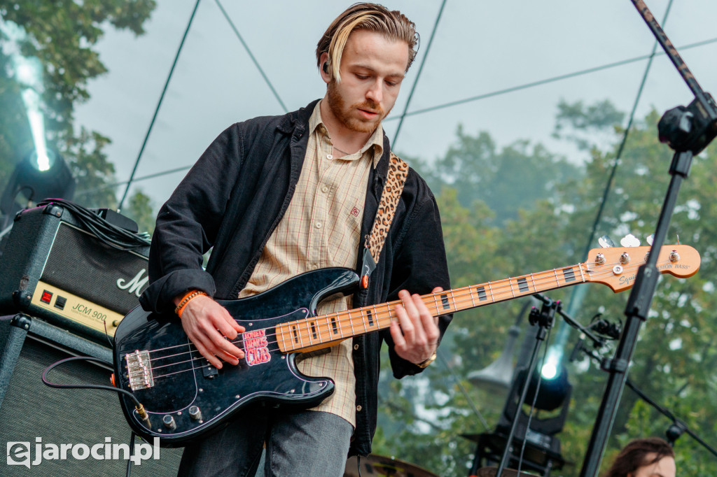 Muzyczna podróż rozpoczęta! Za nami otwarcie Jarocin Festiwal 2025 – z emocjami, nagrodami i jubileuszem Banacha