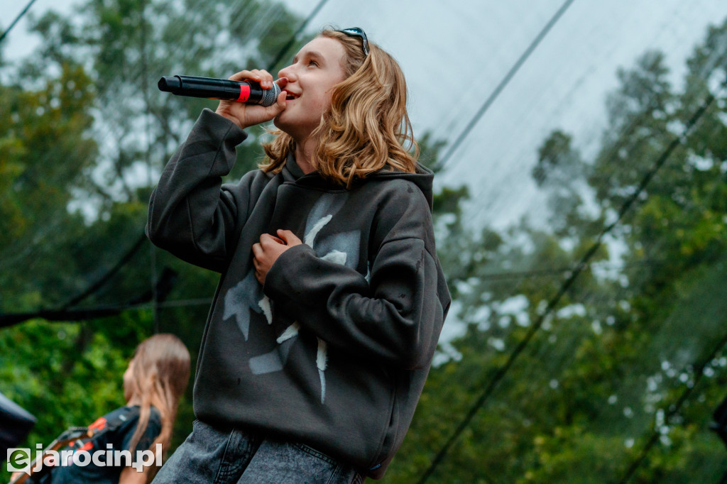 Muzyczna podróż rozpoczęta! Za nami otwarcie Jarocin Festiwal 2025 – z emocjami, nagrodami i jubileuszem Banacha