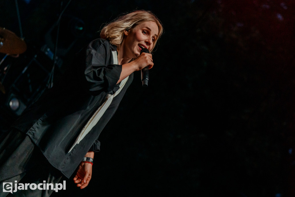 Muzyczna podróż rozpoczęta! Za nami otwarcie Jarocin Festiwal 2025 – z emocjami, nagrodami i jubileuszem Banacha