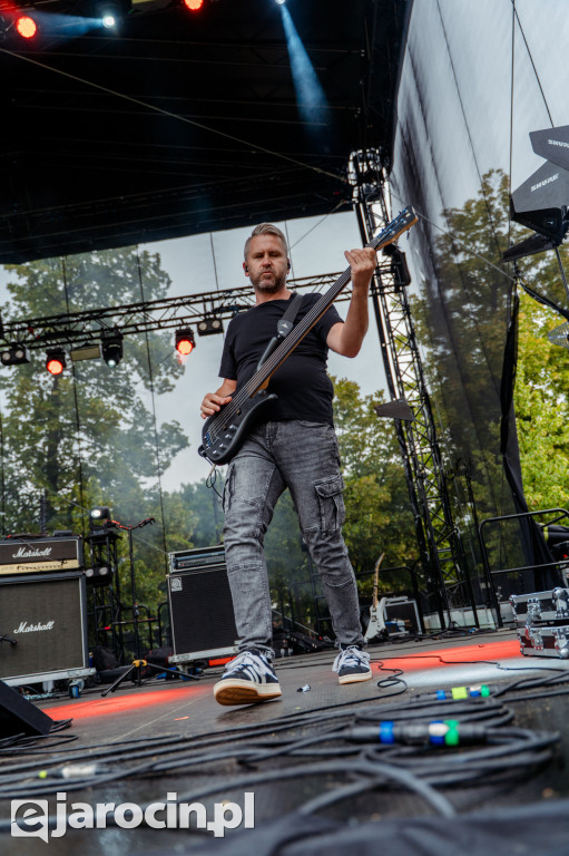 Muzyczna podróż rozpoczęta! Za nami otwarcie Jarocin Festiwal 2025 – z emocjami, nagrodami i jubileuszem Banacha